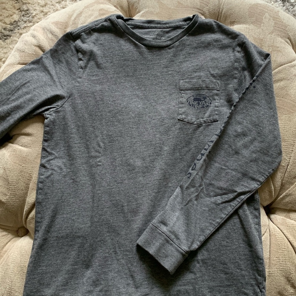 Vineyard Vines Long Sleeve Tee in Dark Gray